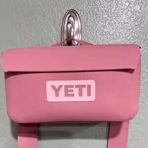 Yeti Sidekick Dry 1L Gear Case